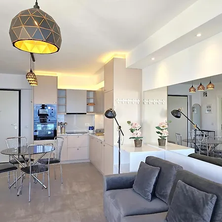Mihaly 007 Apartamento Sarandë